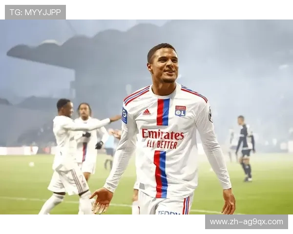 里昂法甲冠军：冠军历史与球队辉煌时刻